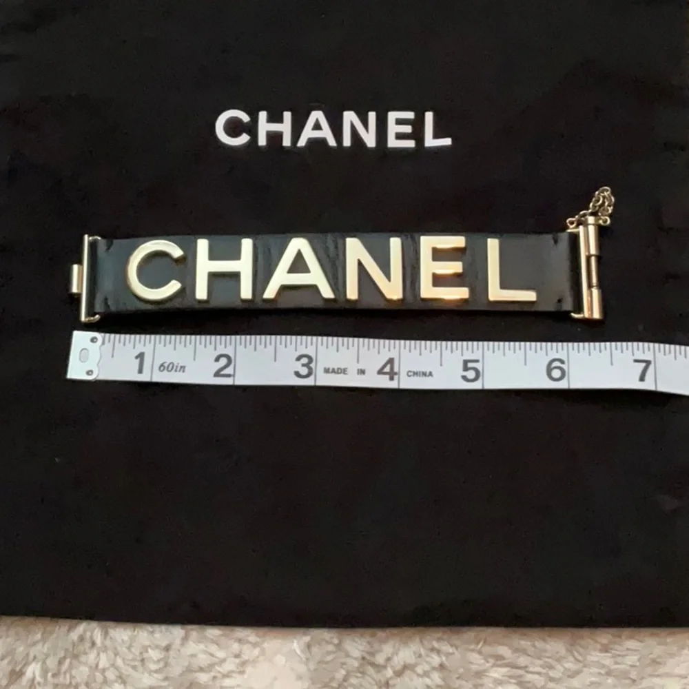 ❌SOLD❌Chanel Calfskin Logo Cuff Bracelet - Picture 10 of 13